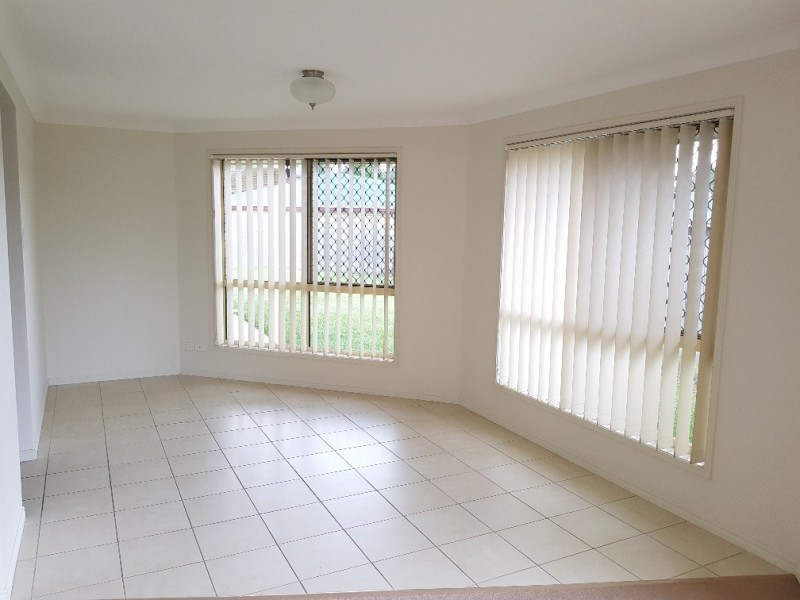 12 Denson Street, Morayfield QLD 4506