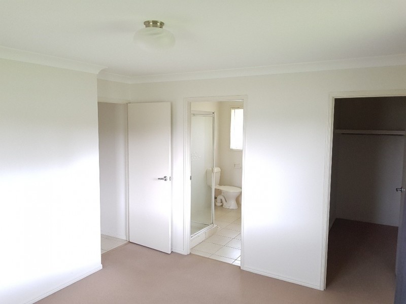 12 Denson Street, Morayfield QLD 4506