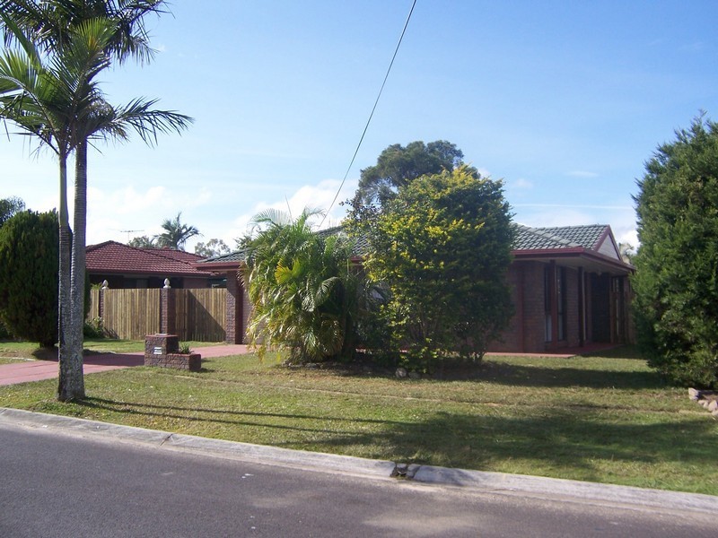 14 Spire Street, Caboolture QLD 4510