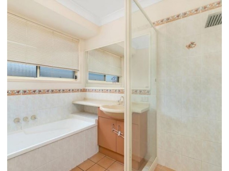 18 Tamborine Place, Narangba QLD 4504