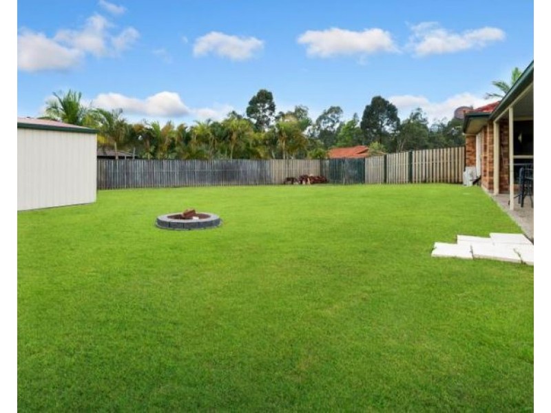 18 Tamborine Place, Narangba QLD 4504