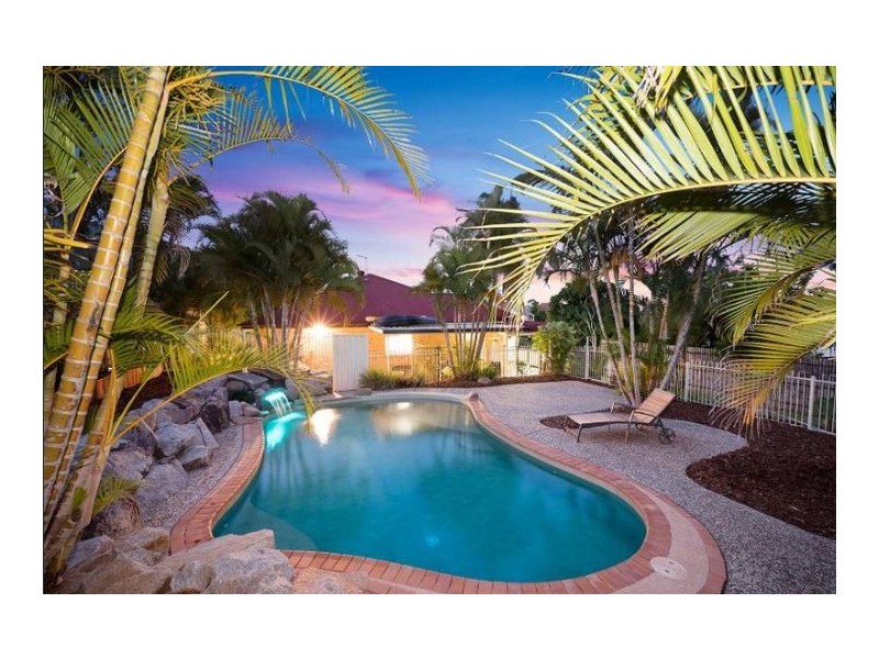 2 Thirlstane Terrace, Narangba QLD 4504
