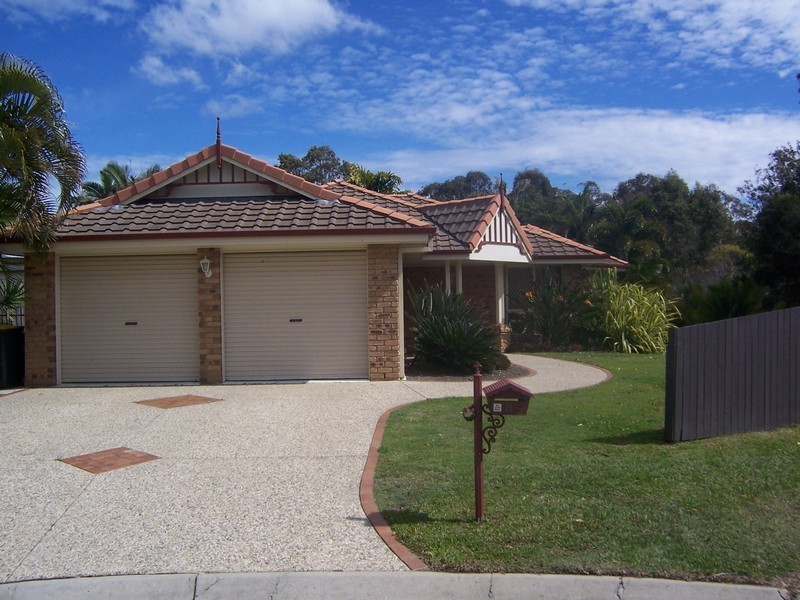 8 Hoop Court, Morayfield QLD 4506