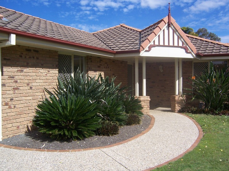 8 Hoop Court, Morayfield QLD 4506