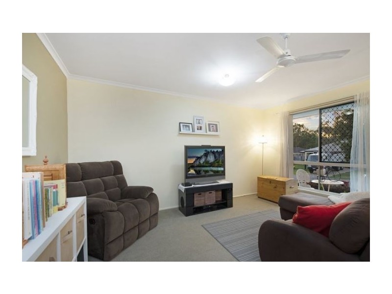 3 Nadine Place, Deception Bay QLD 4508