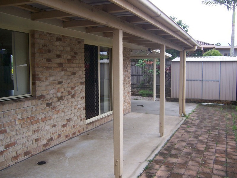 1 Penshurst Street, Caboolture South QLD 4510