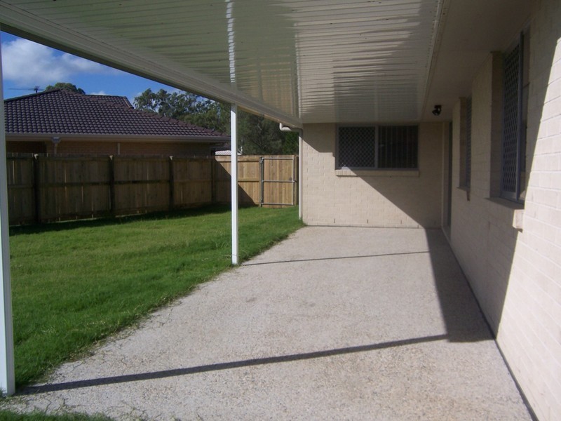 12 Feather Court, Morayfield QLD 4506