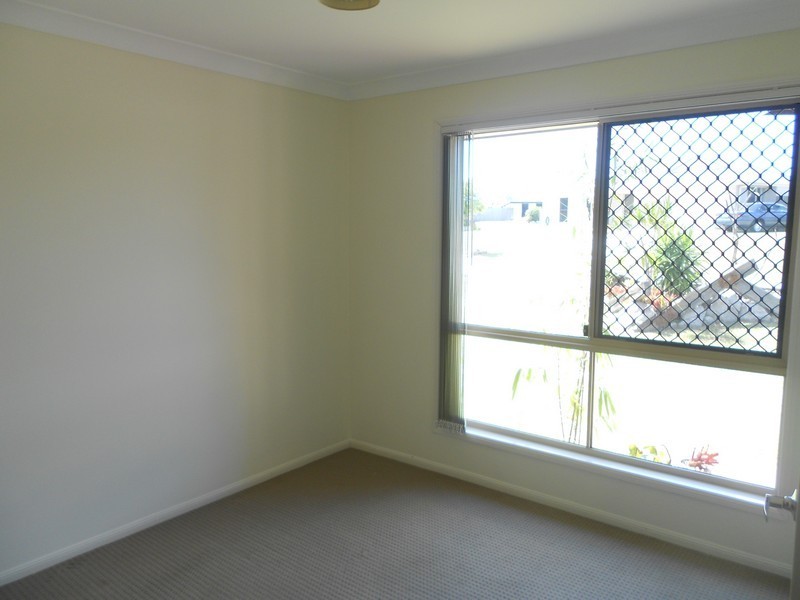 16 Leggett Street, Morayfield QLD 4506