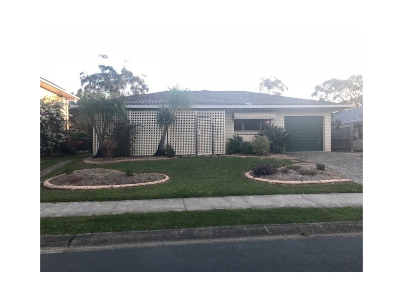 11 Ulmarra Crescent, Strathpine QLD 4500