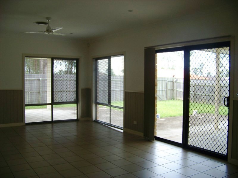48 Michael Avenue, Morayfield QLD 4506