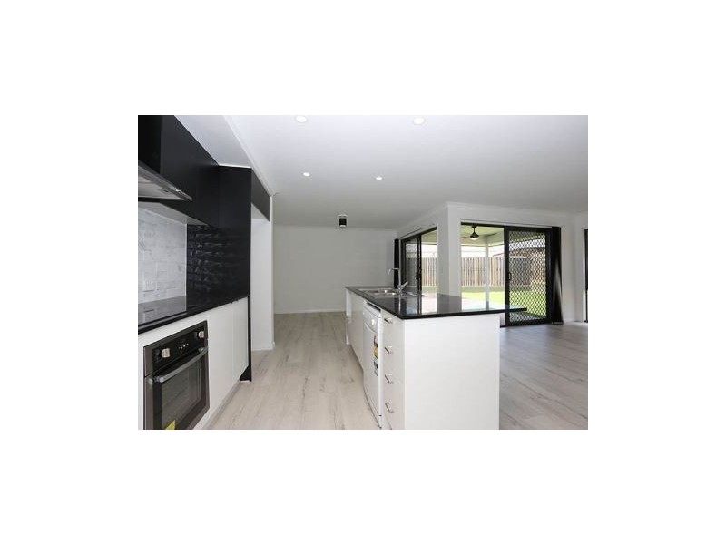 27 Noble Crescent, Narangba QLD 4504