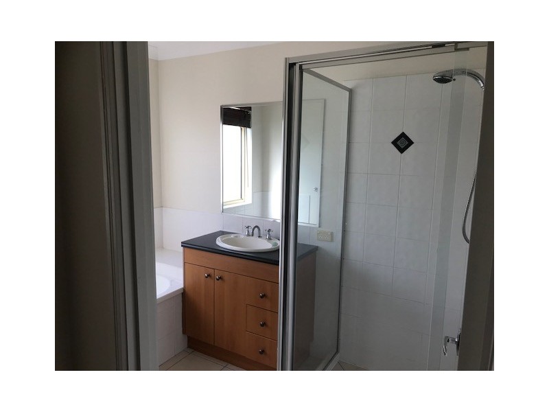 6 Lomandra Drive, Morayfield QLD 4506