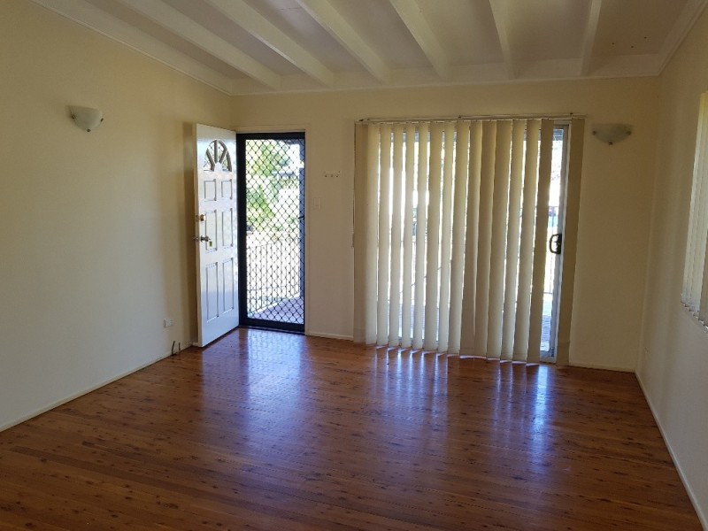 2 Kenneth Street, Morayfield QLD 4506