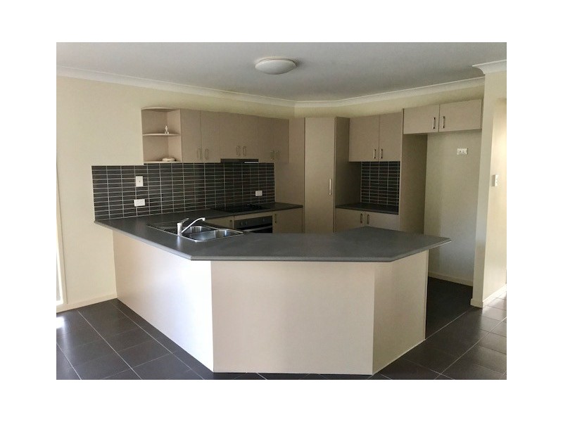 8 Westminster Road, Bellmere QLD 4510