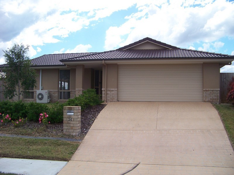 24  Hollywood Avenue, Bellmere QLD 4510