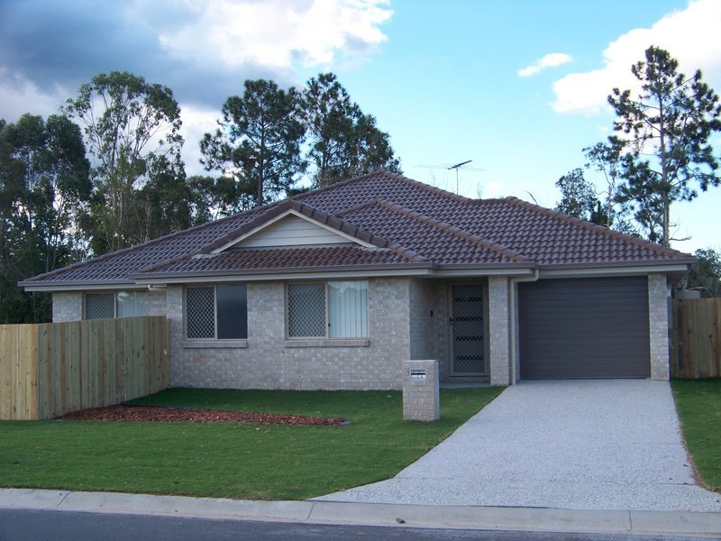 11 Waterfern Drive, Caboolture QLD 4510