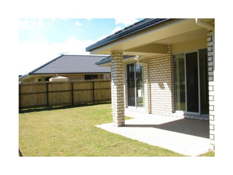 16 Shallows Place, Bellmere QLD 4510