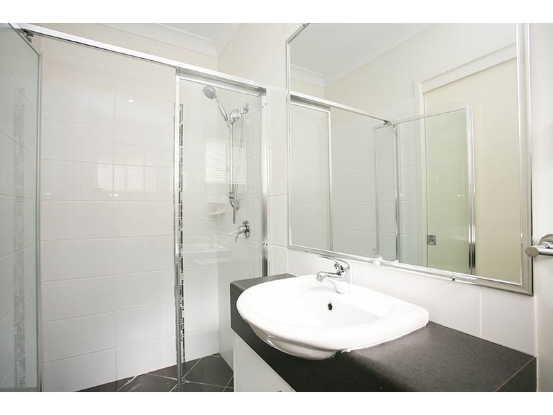 9/91-93 Lower King Street, Caboolture QLD 4510