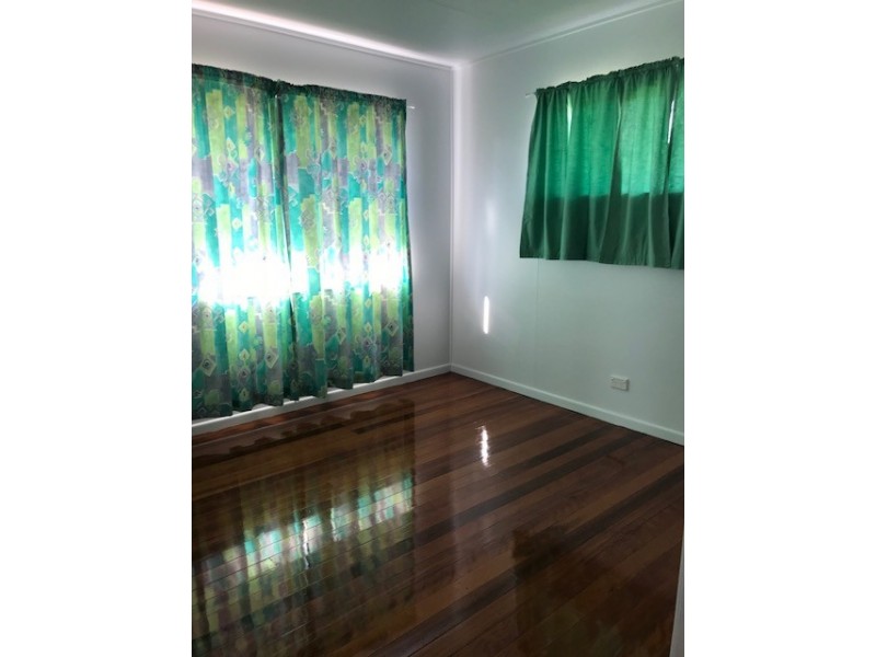 21 Railway Parade, Caboolture QLD 4510