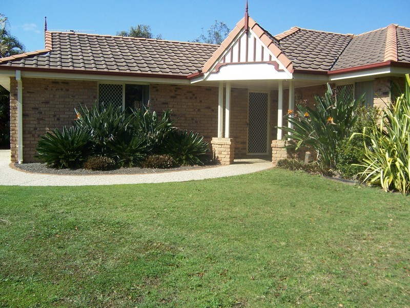8 Hoop Court, Morayfield QLD 4506