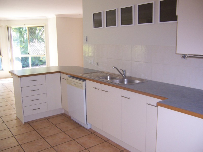 8 Hoop Court, Morayfield QLD 4506