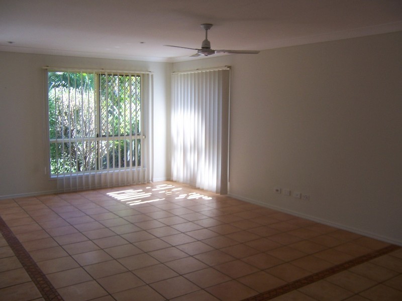 8 Hoop Court, Morayfield QLD 4506