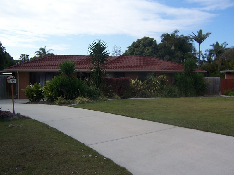 12 Fraser Place, Morayfield QLD 4506
