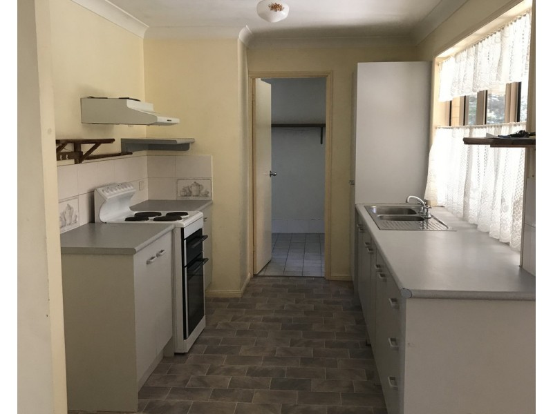 60 Dundee Drive, Morayfield QLD 4506