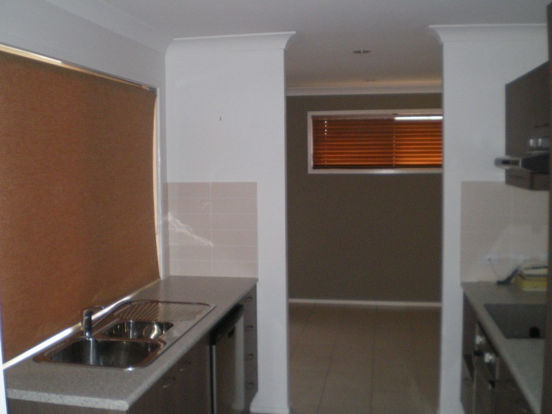 11 Hollywood Avenue, Bellmere QLD 4510