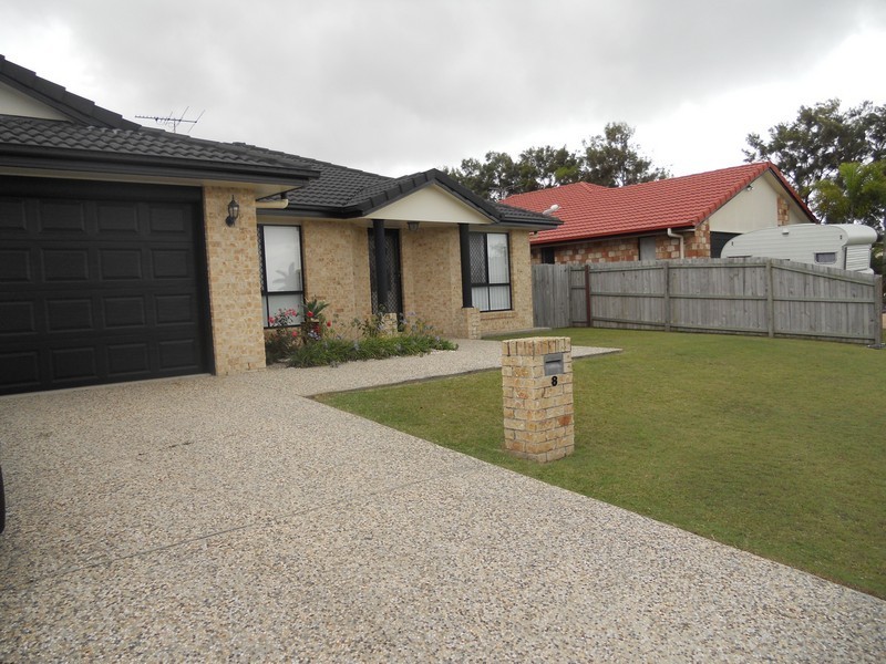 8 Tallow Court, Sandstone Point QLD 4511