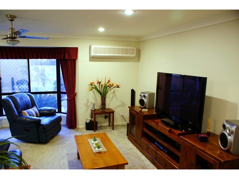 43 Bishop Road, Bellmere QLD 4510