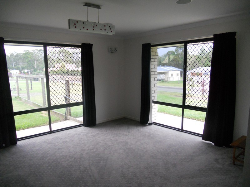 107 Mallard Court, Upper Caboolture QLD 4510