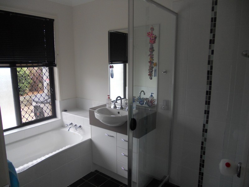 107 Mallard Court, Upper Caboolture QLD 4510