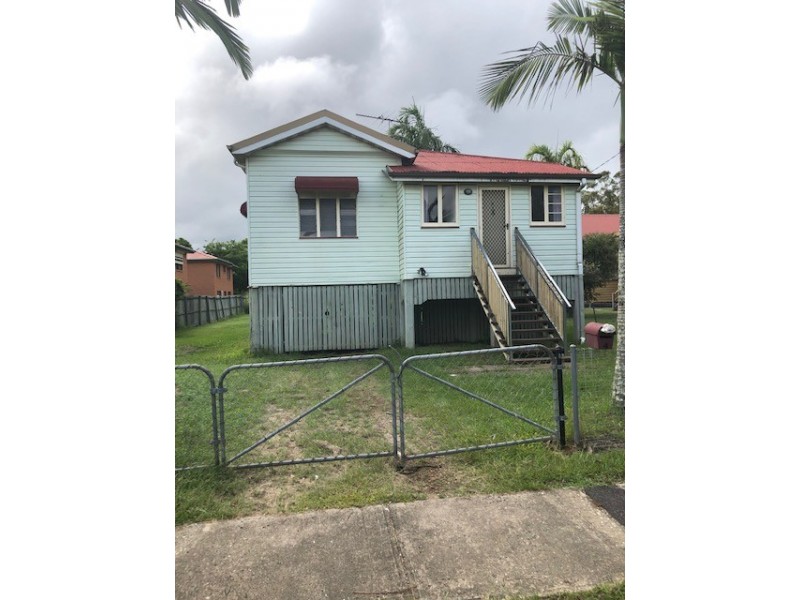 4 McPherson Street, Caboolture QLD 4510