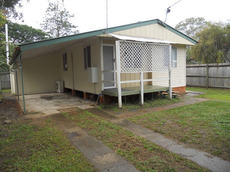 27  Bradman Street, Caboolture QLD 4510