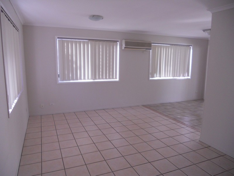 9 Dunvegan Drive, Morayfield QLD 4506