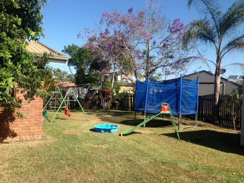 18 Winter Street, Caboolture QLD 4510