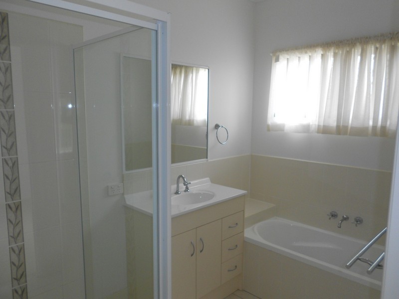 69 Fernbrook Drive, Morayfield QLD 4506