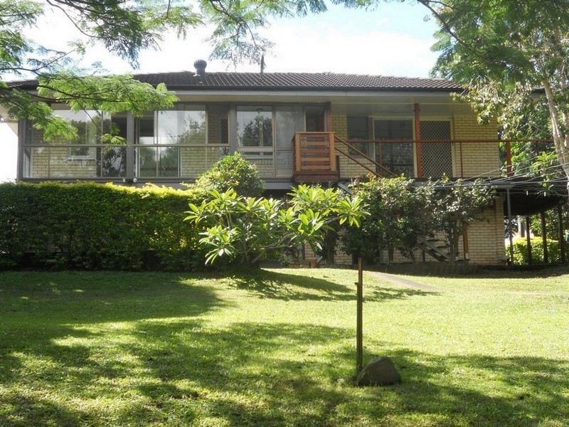 18 Bellview Street, Caboolture QLD 4510