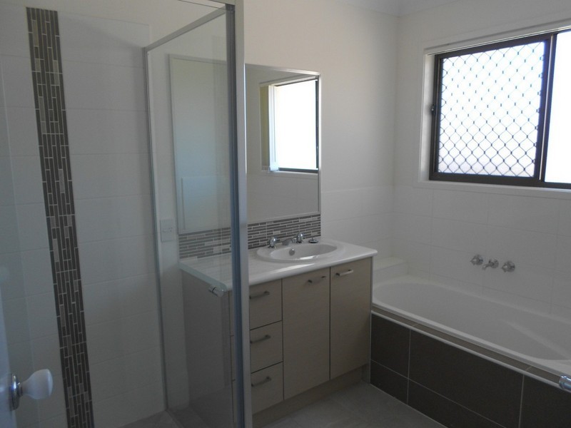 8/ L141 Bishop Lane, Bellmere QLD 4510