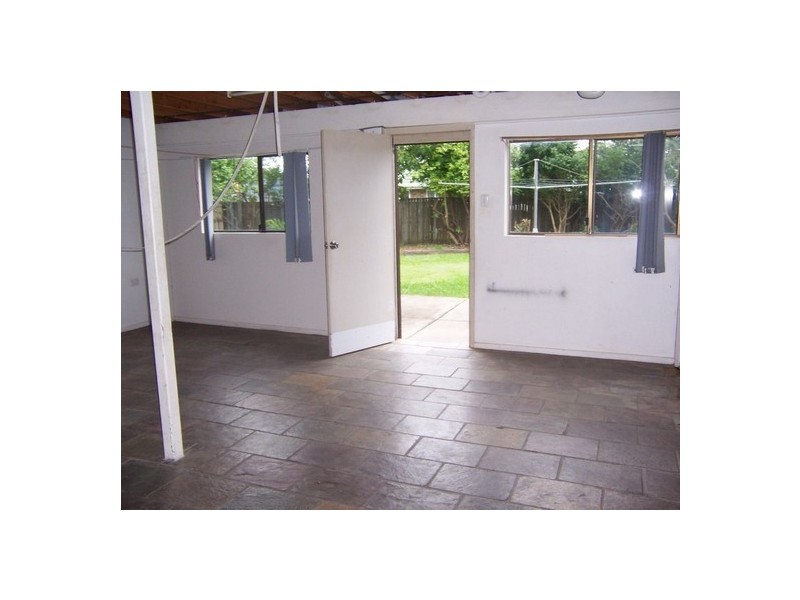 21 Sharon Court, Morayfield QLD 4506