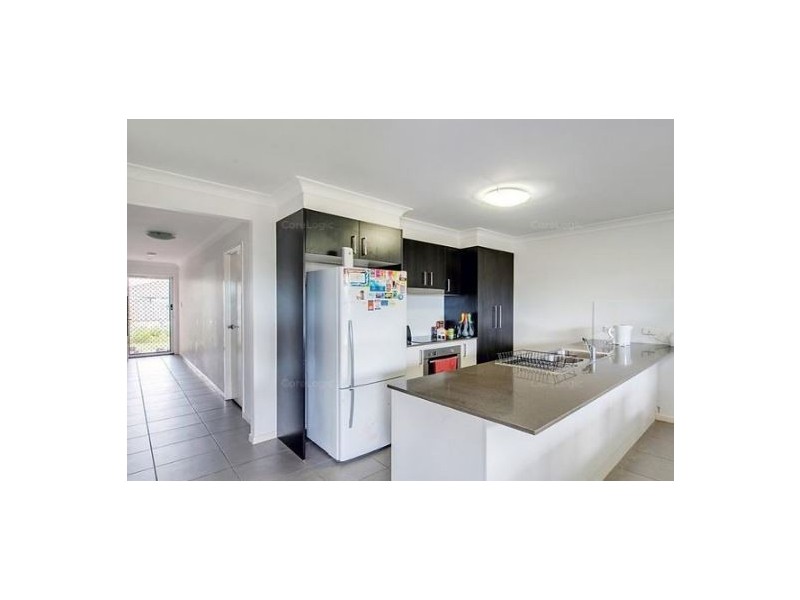 2/21 Reichman Street, Caboolture QLD 4510