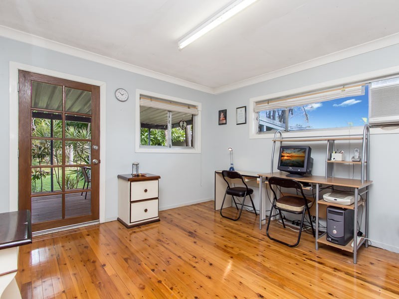 15 Behrens Road, Bellmere QLD 4510