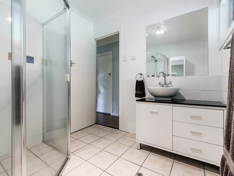 15 Behrens Road, Bellmere QLD 4510