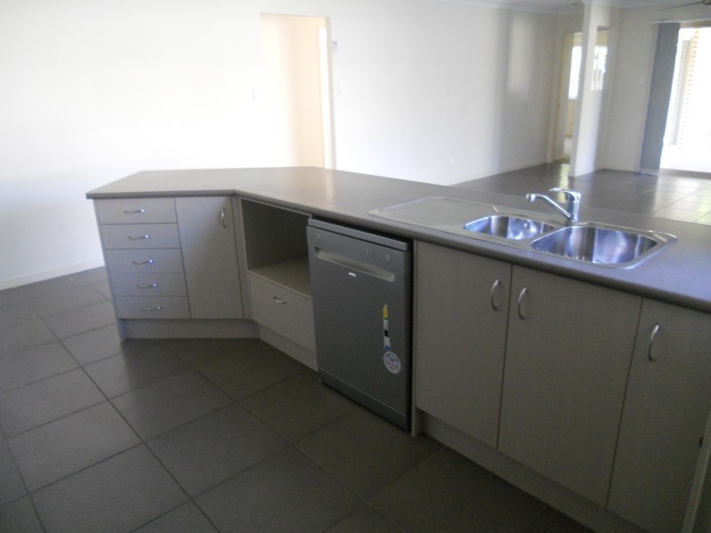 23  Wayland Circuit, Morayfield QLD 4506