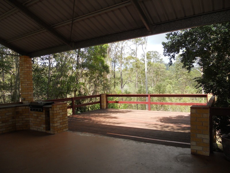 227 W Lindsay Road, Wamuran QLD 4512