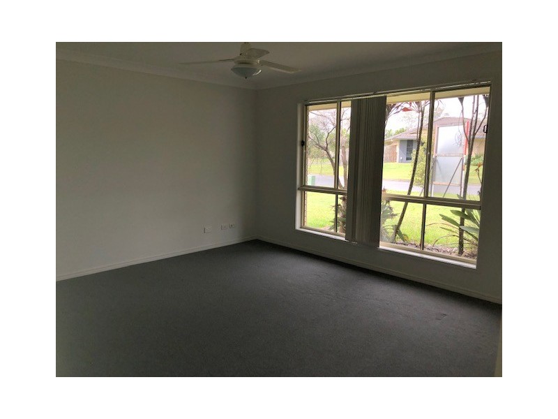 7 Wombat Place, Morayfield QLD 4506