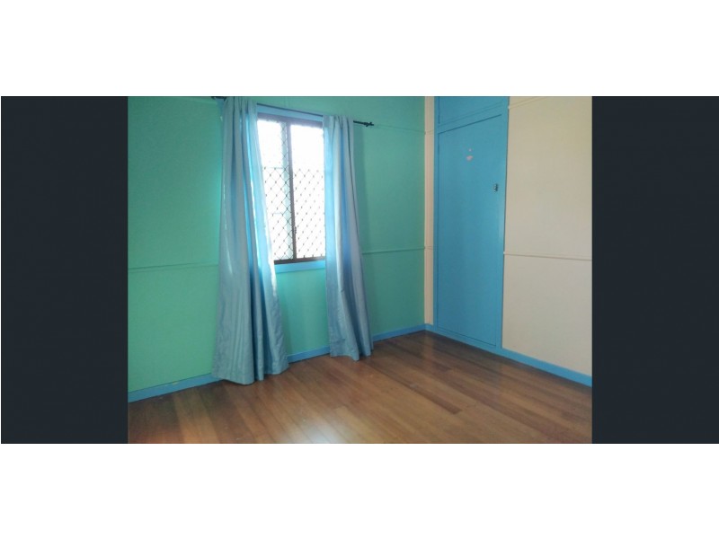 10 Simmons Street, Caboolture QLD 4510