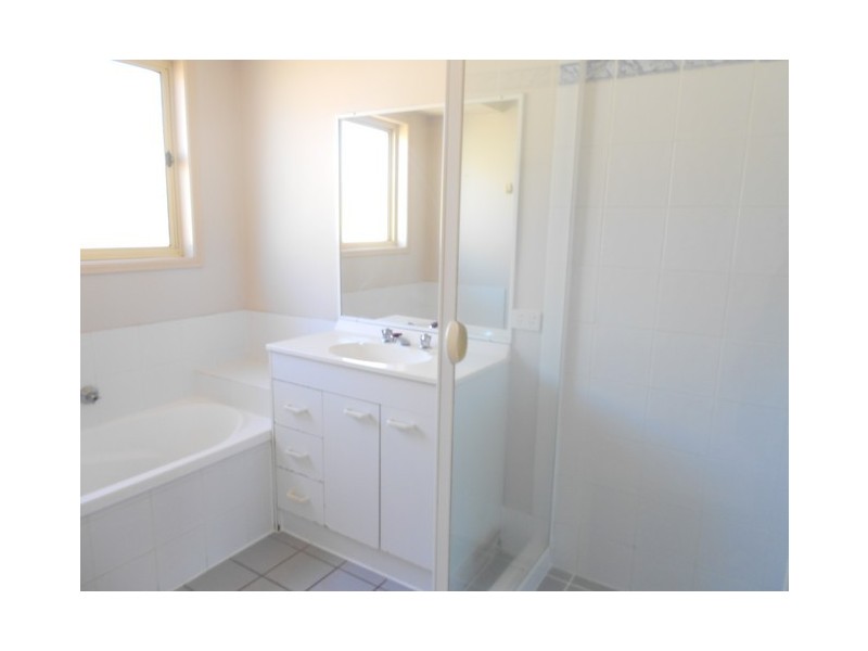 16 Piggott Road, Bellmere QLD 4510
