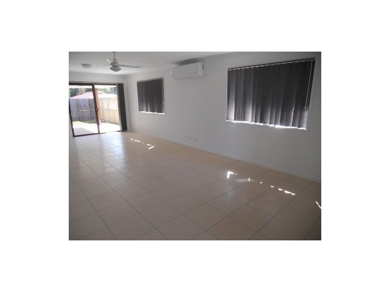 18  Bluestar Circuit, Caboolture QLD 4510